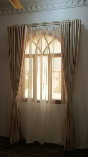curtains and carpet
