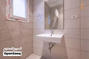 شقه نص فرش  للايجار 7000 الحدائق  ب2500 3غرف ومحمامين ومربوعه