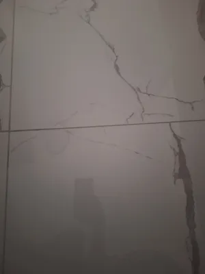 5 Bedrooms . 3 Bathrooms . 785 m24