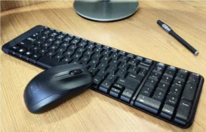 Logitech MK220 Wireless Combo Keyboard