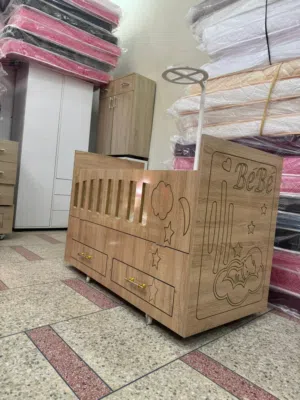 Lit pour bébé pratique avec commode de rangement – Haute qualité, design élégant, démontable et faci