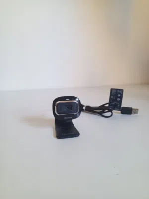 كاميرا ويب مايكروسوفت أصلية Microsoft HD Webcam - بحالة ممتازة