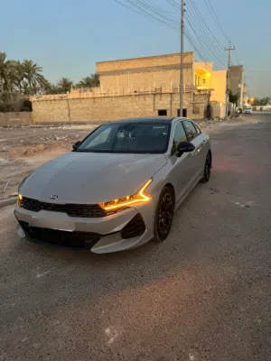 K5 للبيع جيتي لاين بيهه ثلاث قطع مكفوله شاصي لغد تكمه