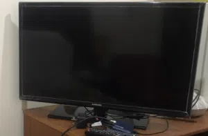 للبيع تلفزيون نظيف جدا