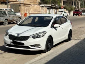كيا سيراتو