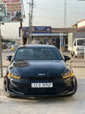 كي فايف موديل 2023 جي تي لاين مكينه 1600 تيربو اسود داخل احمر حادثها خلفي جنطه مقبق جنطه سعرها 160