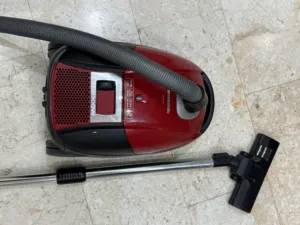 Vacuum cleaner مكنسة كهربائية