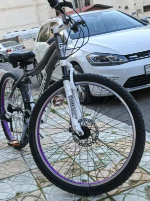 بسكليت جينسيس امريكي جنط 26 شكل جميل وانيق