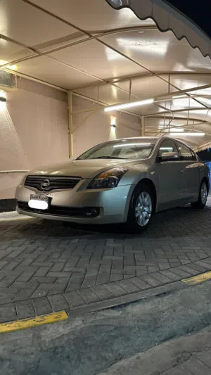 Used Nissan Altima in Central Governorate