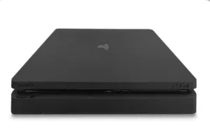 Ps4 with 2 controllers and games