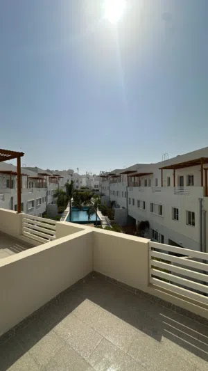 Townhouse for rent in madinat allam