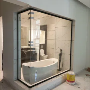 زجاج سكوريت والمنيوم