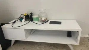 طاوله شاشة بلازما