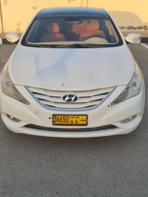 Used Hyundai Sonata in Al Dakhiliya