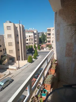 شقة للبيع في الصويفية