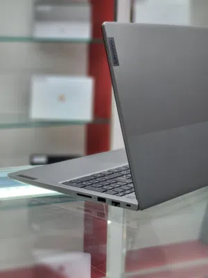 Lenovo 15.6 FHD borderless Display laptop 11th Gen win 11pro Backlight numerical keyboard Type C's