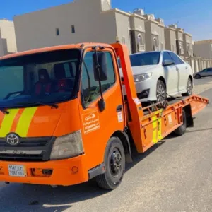 Towing service Jubail سطحه النقل 