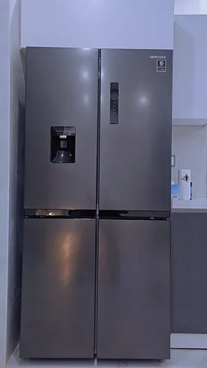 Refrigerators . Samsung . Used3