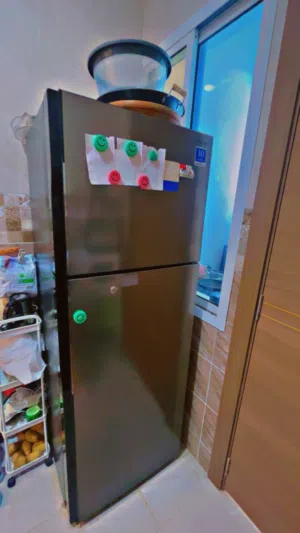 ثلاجه للبيع
