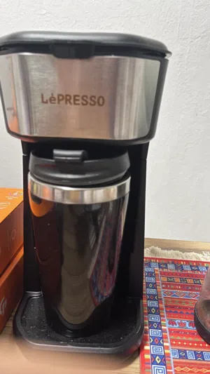 مكينة اسبريسو نظيفة