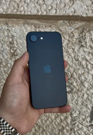 Apple iPhone 16e 128 GB in Sana'a