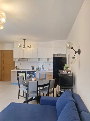 Furnished . Daily4
