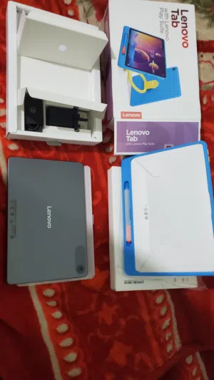 تابلت Lenovo رام 4 ذاكره 128 جديد بالكرتون عرطه اقل من سعر السوق