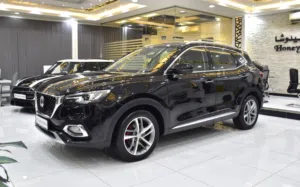 MG HS Trophy AWD 30T ( 2023 Model ) in Black Color GCC Specs