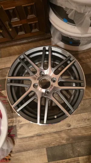 للبيع جنوط فورجد برابوس تفصيل خاص 17 For Sale Custom Forged Brabus 17