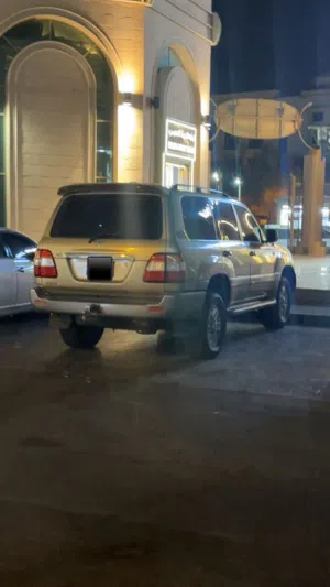 Used Toyota Land Cruiser in Al Ain