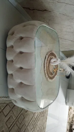 طاولة وسط بحاله جيدة