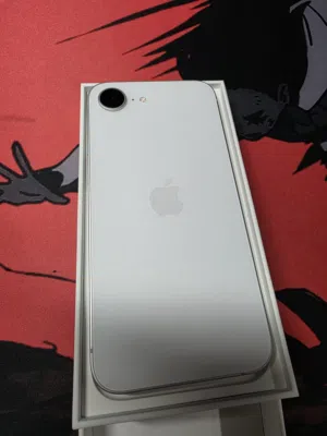 iPhone 16e