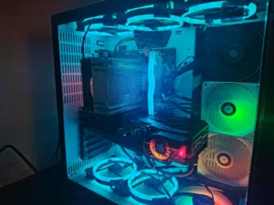 تجميعه 2K بكرت RTX 3070 رهيبه للبيع ما عندي توصيل تجي للبيت تفحص وتاخذ مفوله من كلشي اداء وحراره