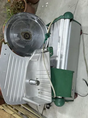 ماكينة تقطيع سنيوره