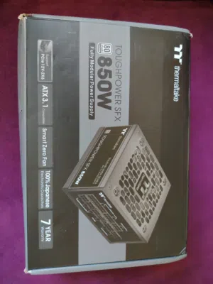 للبيع مزود طاقة كمبيوتر Thermaltake Toughpower جديد    - القدرة: 850W - شهادة كفاءة: 80 Plus Plati