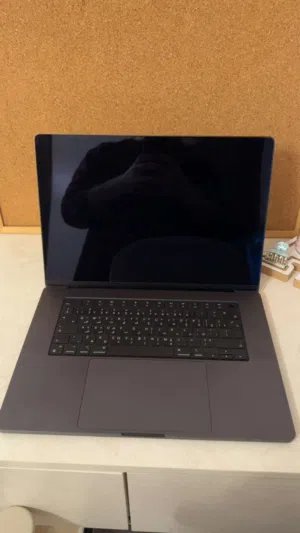 MacBook Pro 16-inch (Apple M3 Pro)
