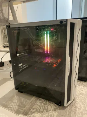 PC i7-7700 كمبيوتر العاب نظيف