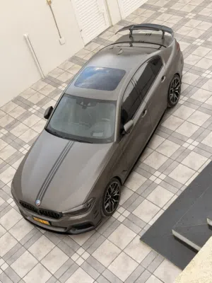 BMW 540i G30 2017
