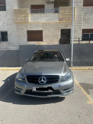 Mercedes-Benz C-Class (W204) مرسيدس C200 2012 AMG بانوراما ممشى قليل