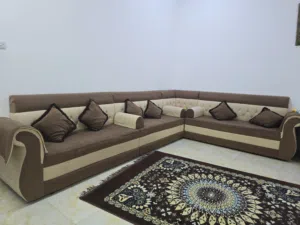 طقم كنب للبيع بحالة جيدة