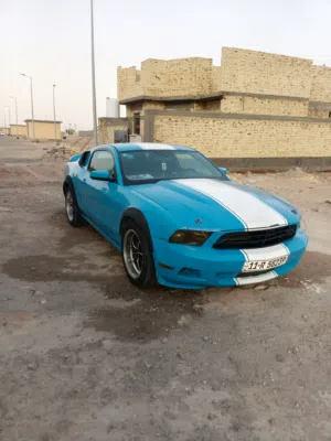 موستنك لبيع موديل 2012رقم بغداد باسمي سياره جاهزه محرك كيرمكفولات تبريدشغال كلشي شغال بيهه كيراوتو