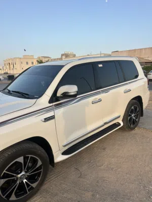 Used Toyota Land Cruiser in Al Ain