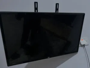شاشه ال جي مستعمل