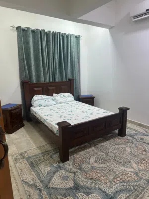 شقة للايجار في رأس الحمرة القرم flat for rent in Raas alhmra Qurum