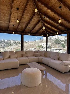 2 Bedrooms . 2 Bathrooms . 170 m23