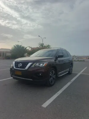 Used Nissan Pathfinder in Muscat