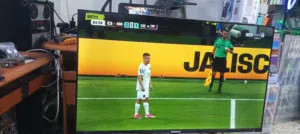 2 شاشات حجم 43 استعمال بسيط اقرا وصف
