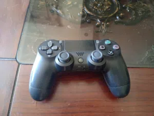 ايد ps4 بحاجة الى صيانة