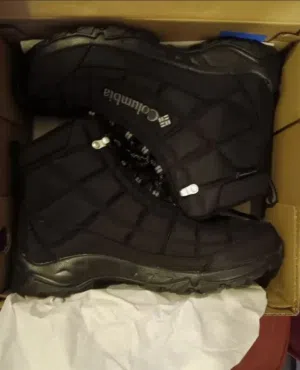 حذاء مضاد للماء ومقاوم للبرد الشديد ماركة كولومبيا NEW Columbia Firecamp Boots - Size 12 (46) - Mana