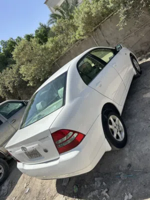 للبيع كورولا موديل 2004